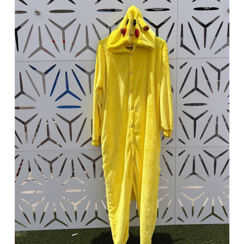 Pikachu Pajamas Kigurumi Cute Costume Bodysuit Jumpsuit Cosplay Adult‎ NWOT